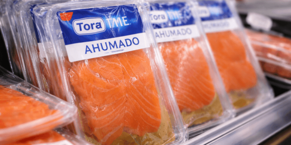 Alerta sanitaria en España: retiran salmón ahumado por presencia de listeria